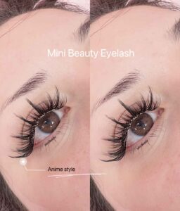 A client's eyes with unique and creative anime-style lash extensions applied by Mini Beauty Eyelash in Los Angeles county and orange county.